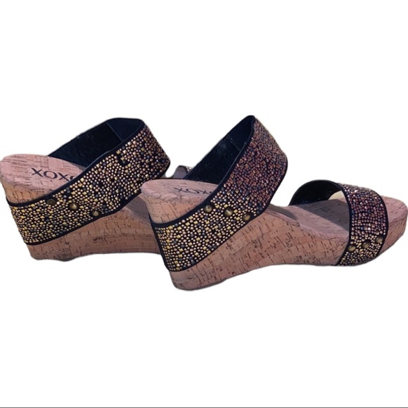 Women’s XOXO wedges Black&Gold 10 New - Picture 5 of 5